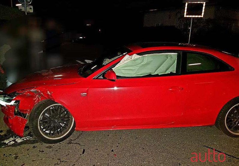 2011' Audi A5 photo #2