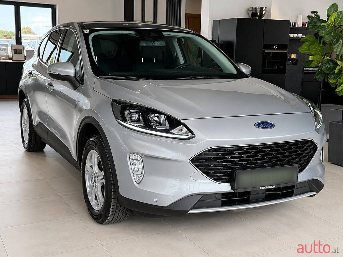 2021' Ford Kuga photo #2