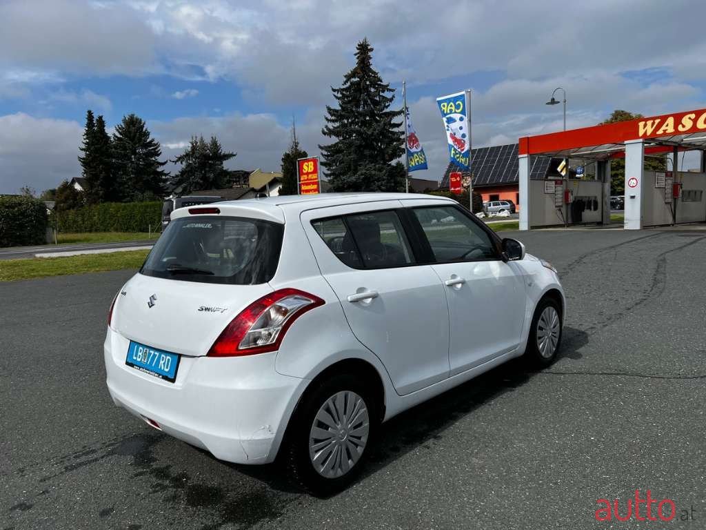 2016' Suzuki Swift photo #6