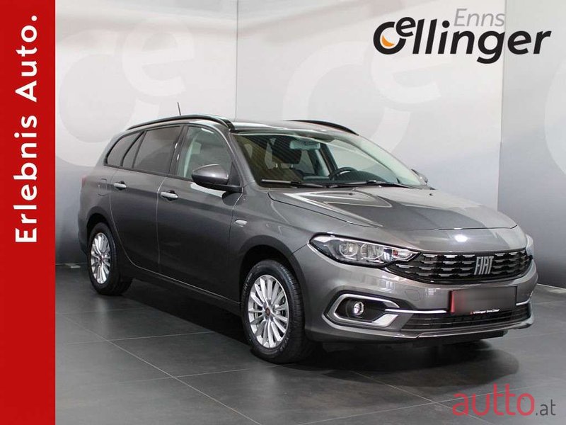 2022' Fiat Tipo photo #1