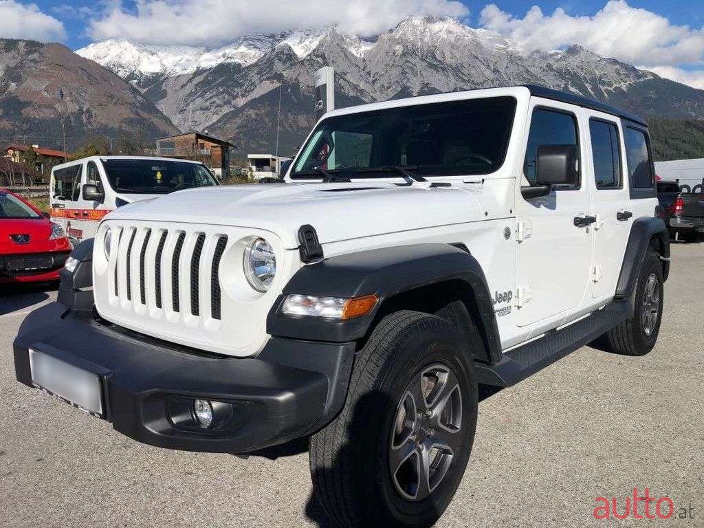2019' Jeep Wrangler photo #2
