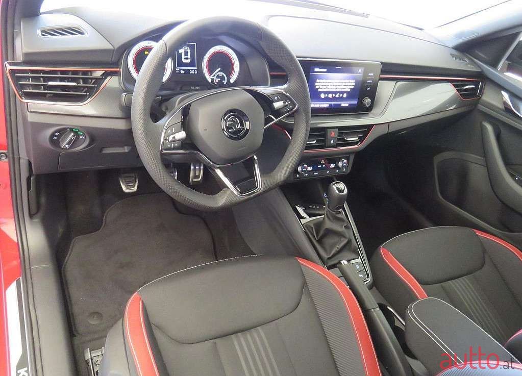 2023' Skoda Kamiq photo #3