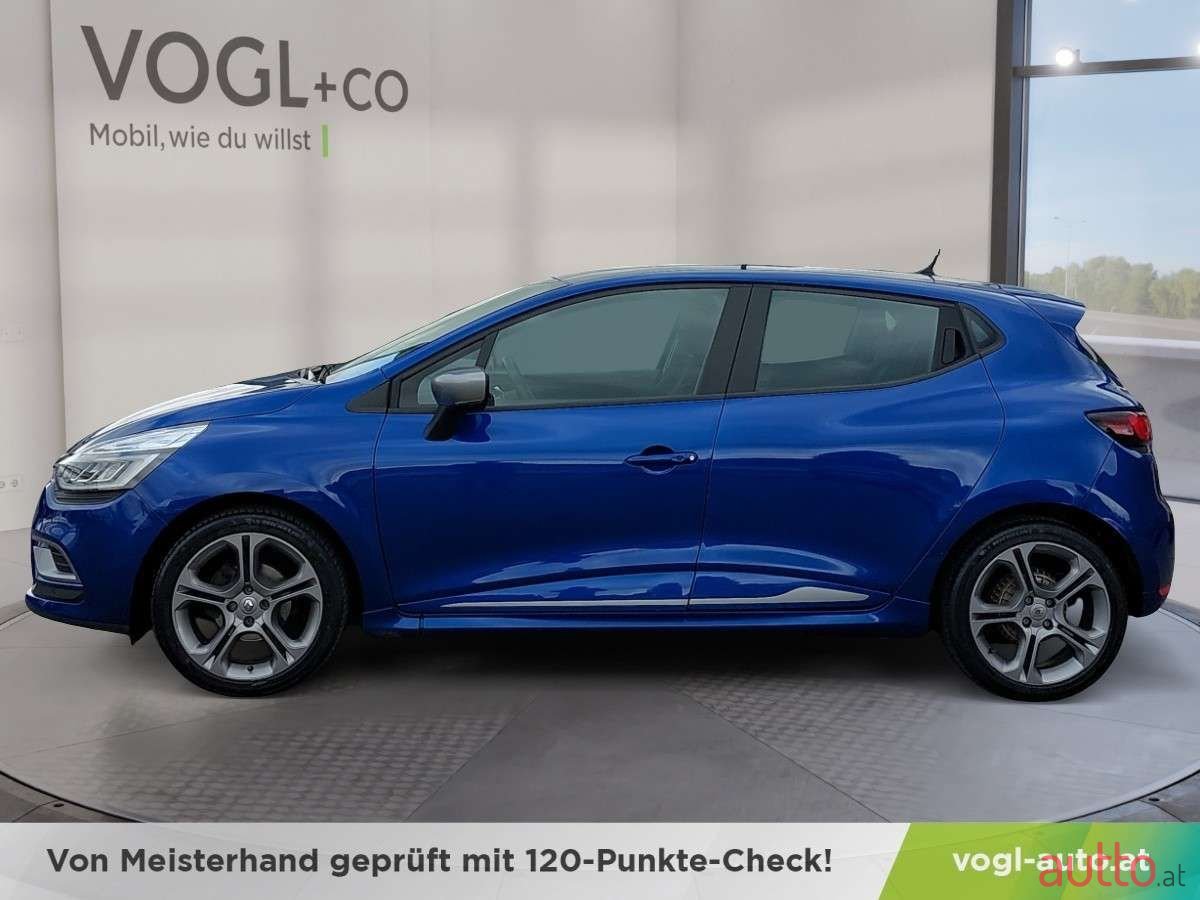 2019' Renault Clio photo #2