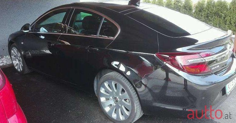 2016' Opel Insignia photo #1