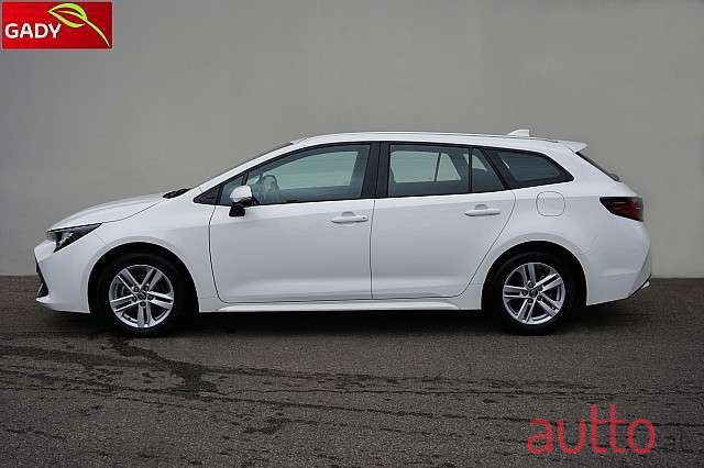 2020' Toyota Corolla photo #3