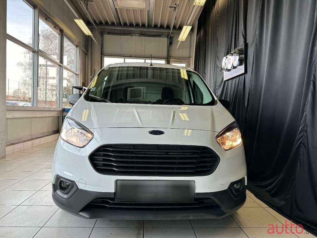 2019' Ford Transit photo #2