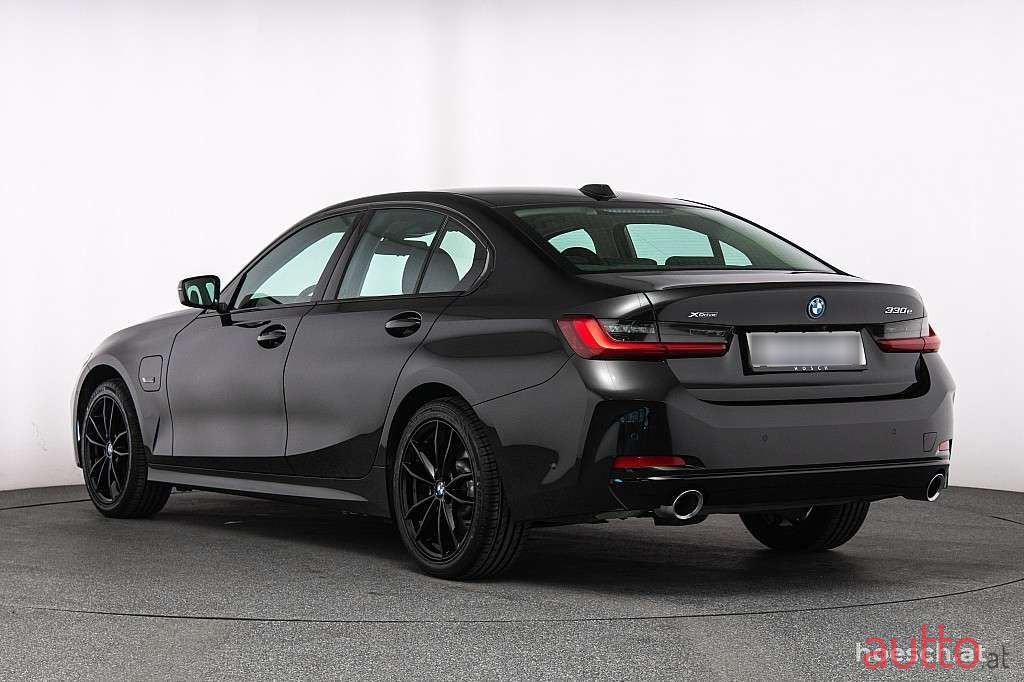 2023' BMW 3Er-Reihe photo #4