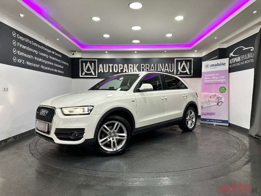 2012' Audi Q3 photo #1