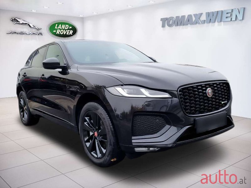 2022' Jaguar F-Pace photo #3