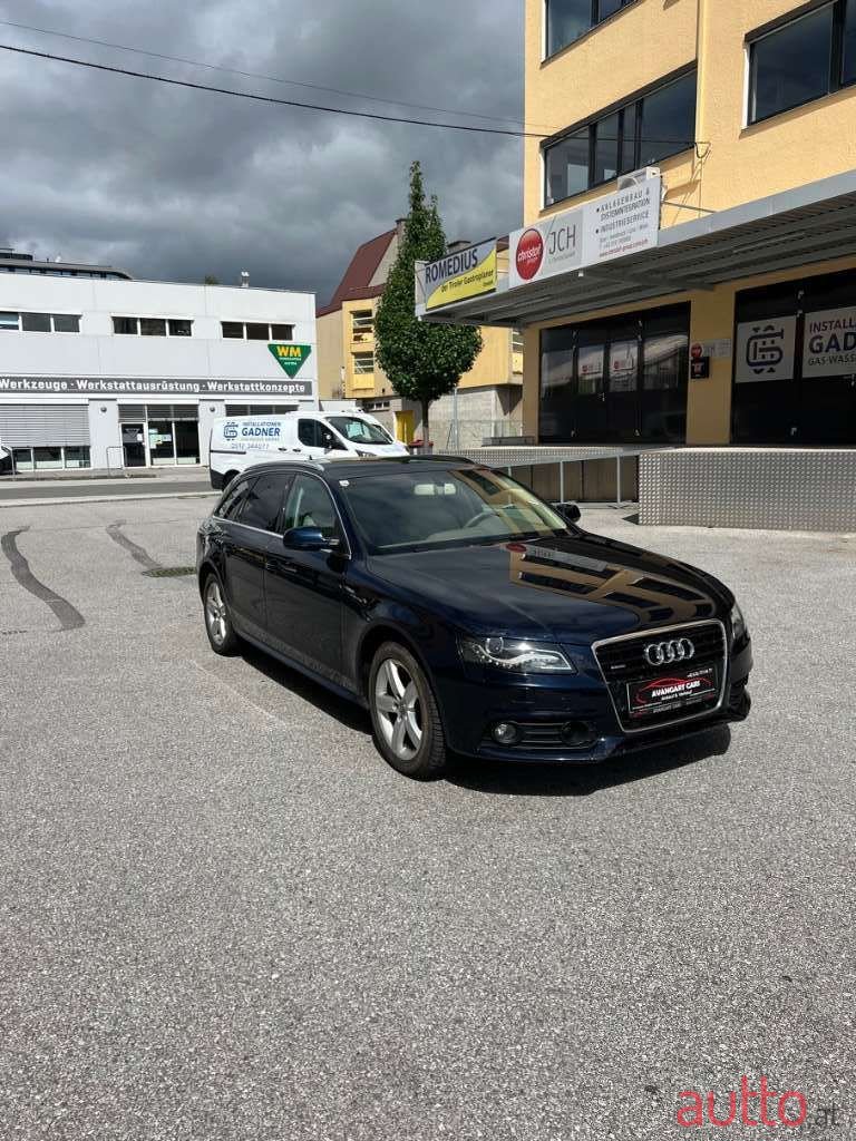 2010' Audi A4 photo #3