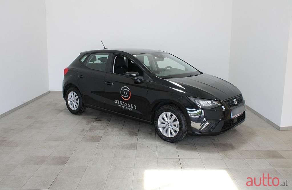 2022' SEAT Ibiza photo #1