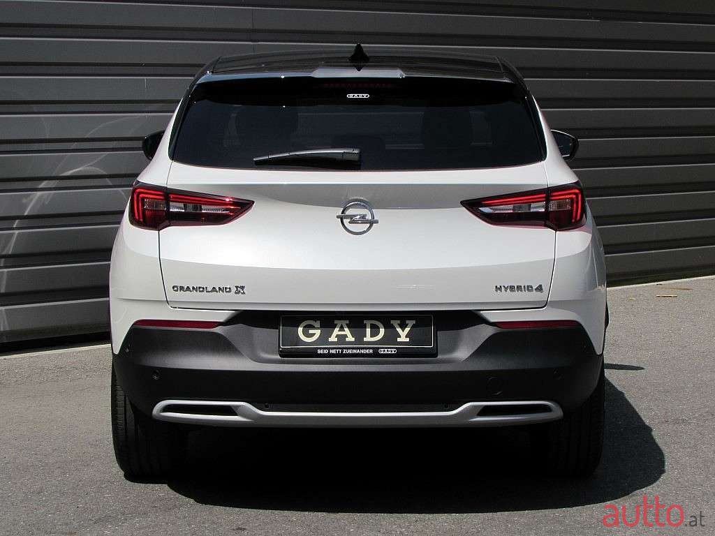 2021' Opel Grandland X photo #5