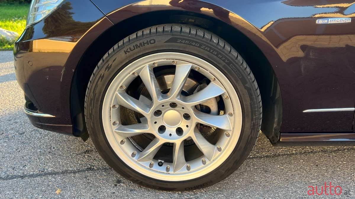 2010' Mercedes-Benz E-Klasse photo #5