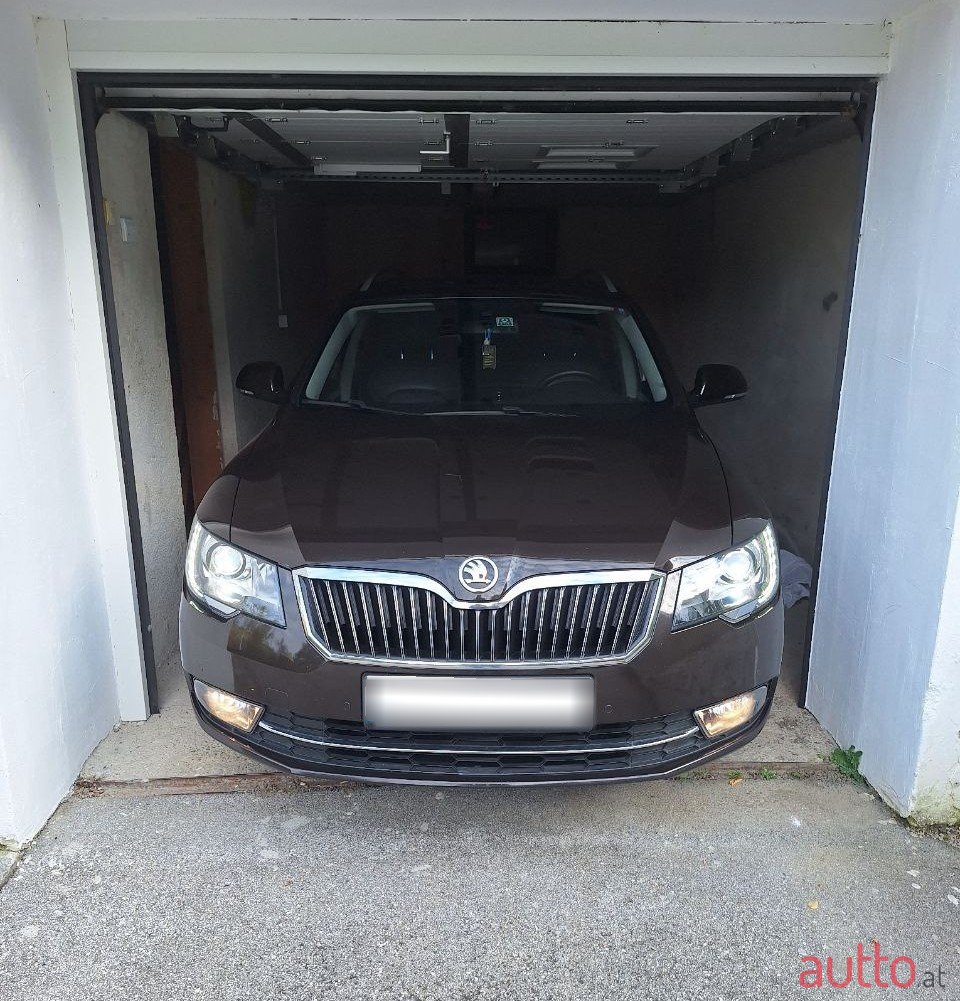 2015' Skoda Superb 2,0 TDI DSG Business Pano photo #2