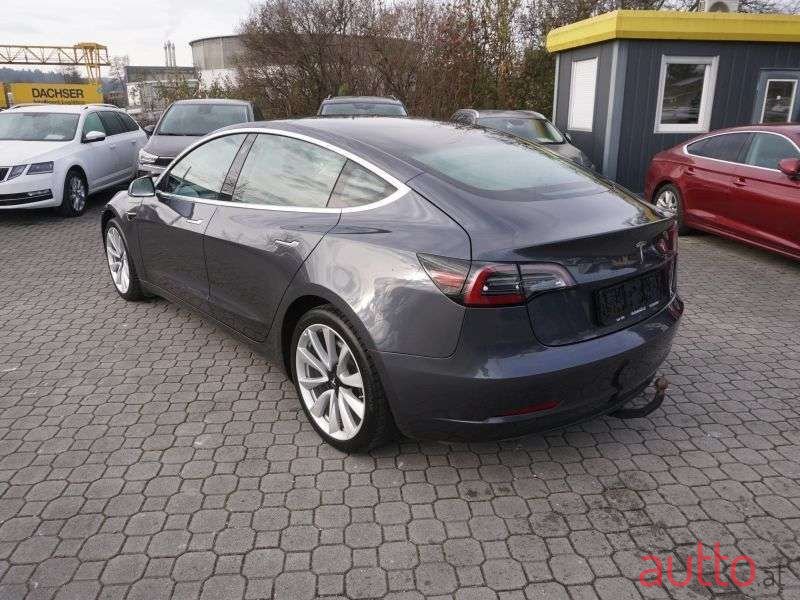 2020' Tesla Model 3 photo #5