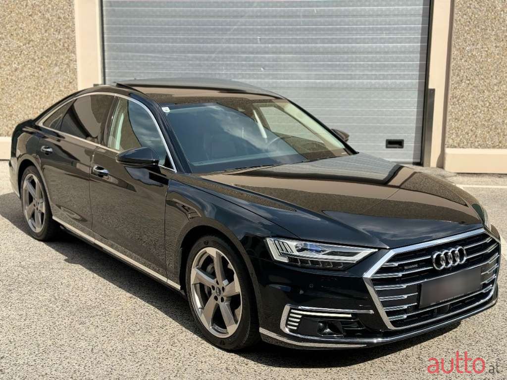 2020' Audi A8 photo #2