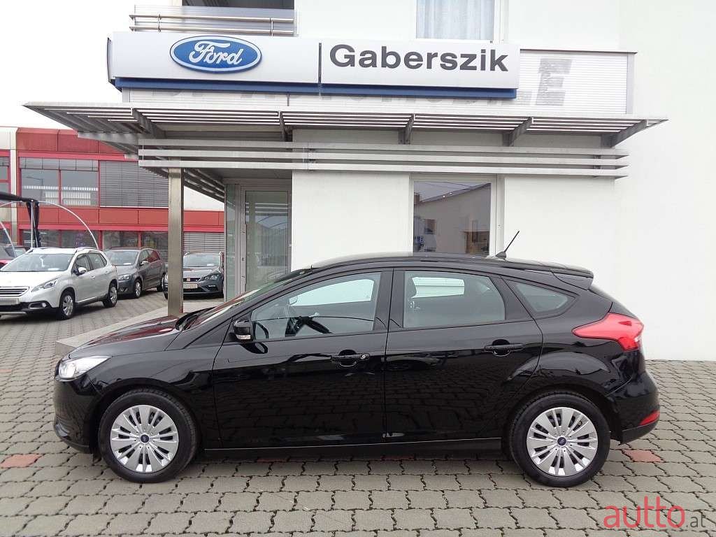 2018' Ford Focus photo #2