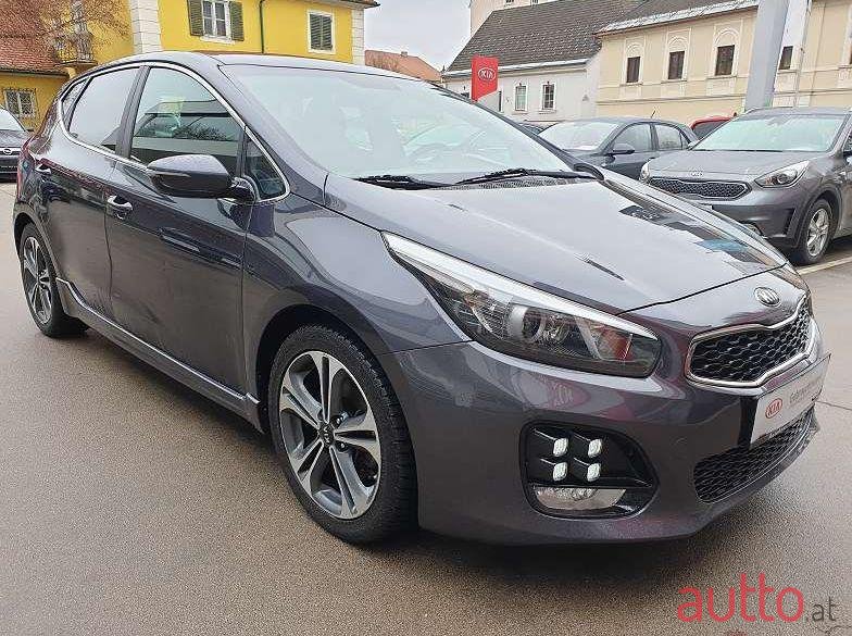 2015' Kia Cee'D photo #1