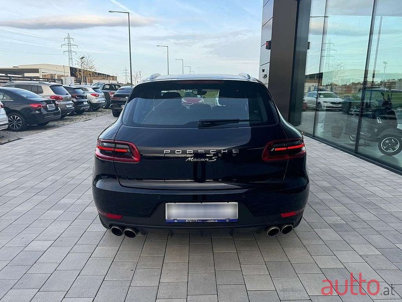 2014' Porsche Macan photo #3