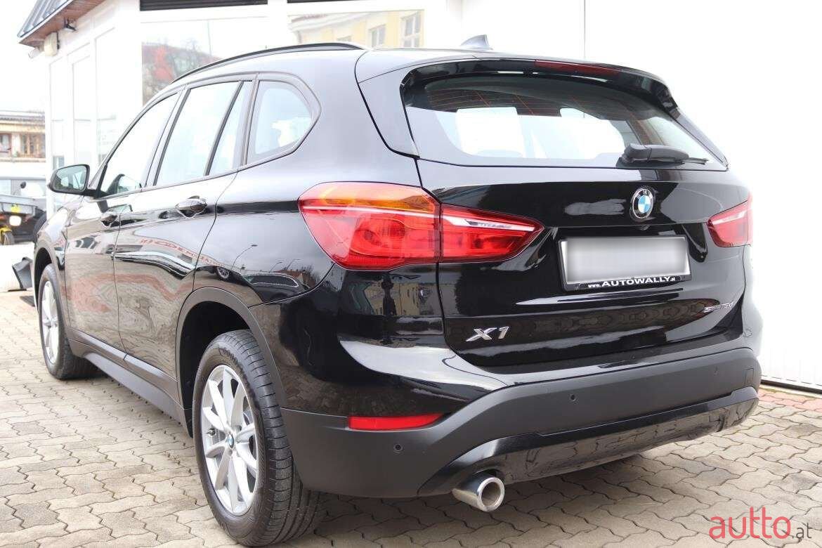 2022' BMW X1 photo #2
