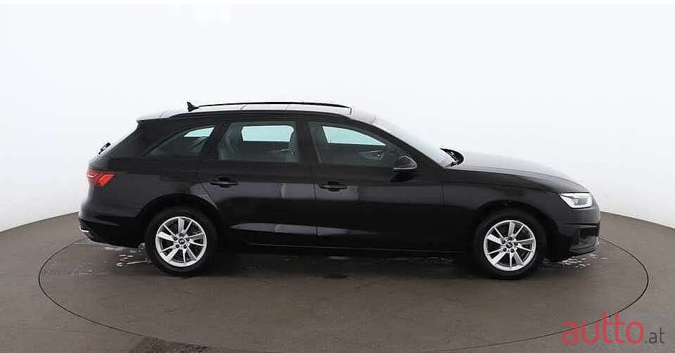 2023' Audi A4 photo #2