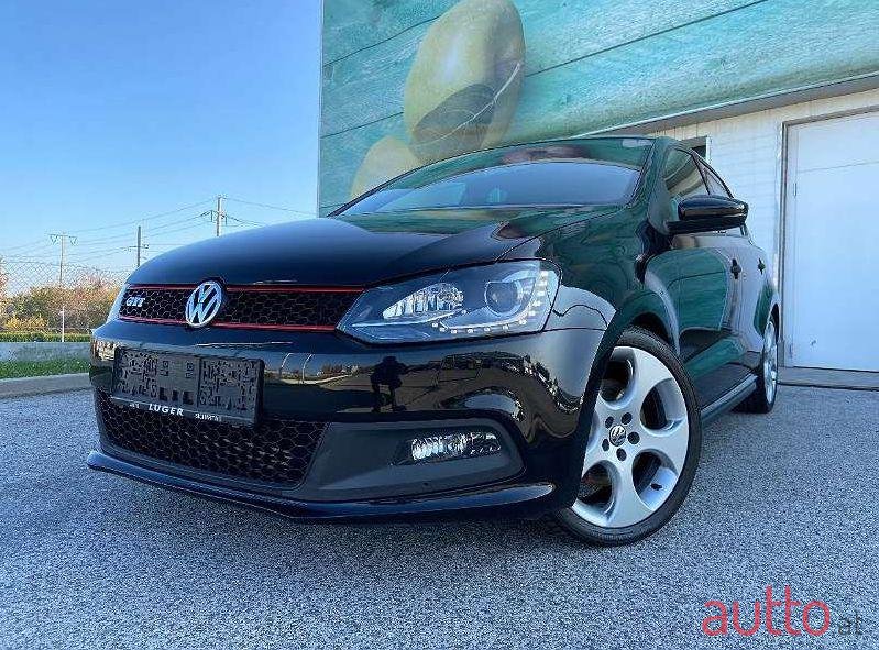 2012' Volkswagen Polo photo #1