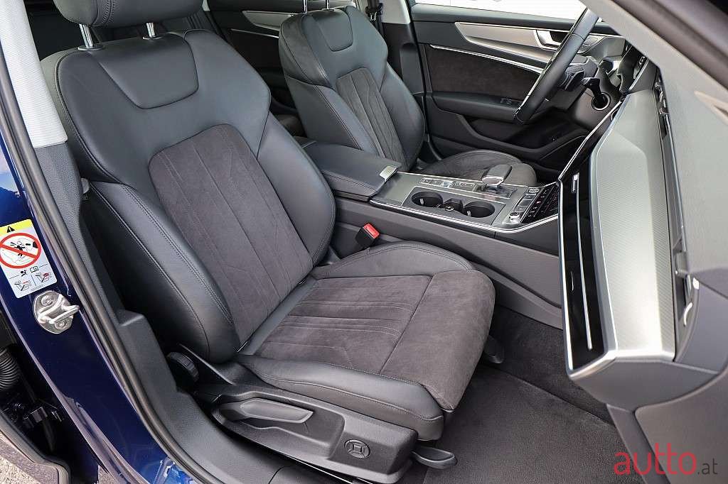 2019' Audi A6 photo #5