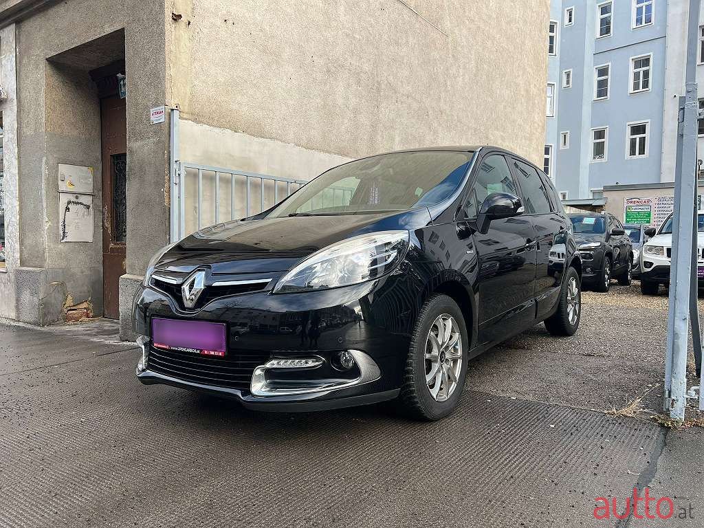 2013' Renault Scenic photo #2