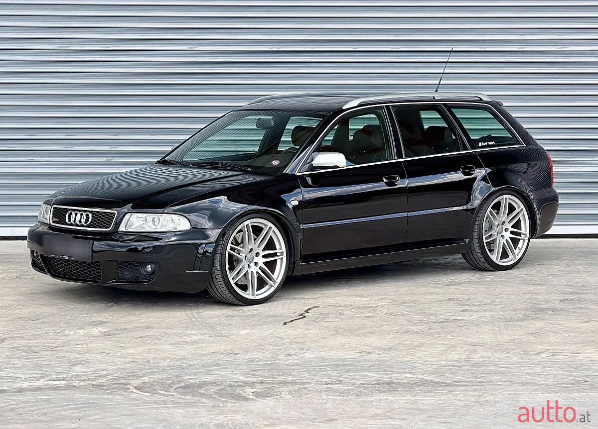 2001' Audi A4 photo #1