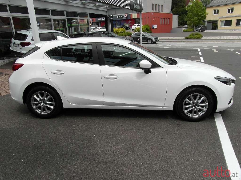 2017' Mazda Mazda3 photo #6