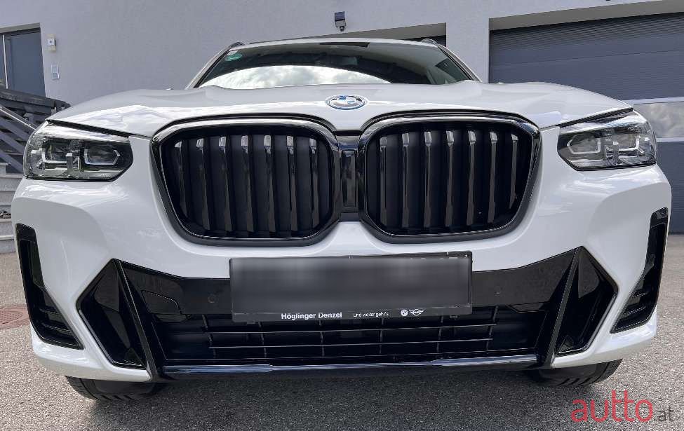 2022' BMW X3 photo #6