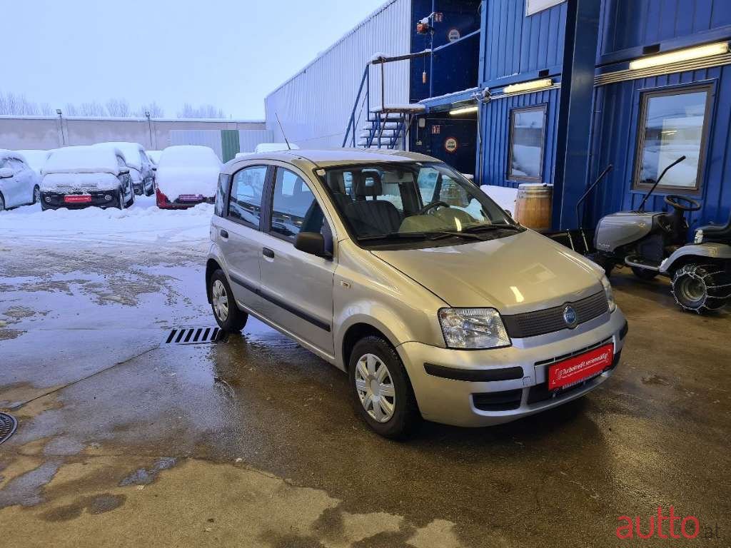 2006' Fiat Panda photo #3