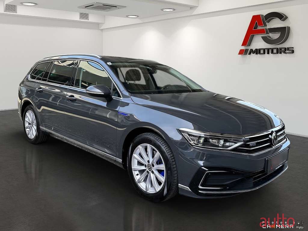 2021' Volkswagen Passat photo #3