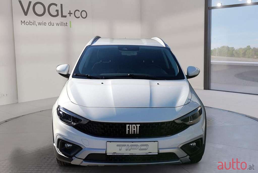 2022' Fiat Tipo photo #5