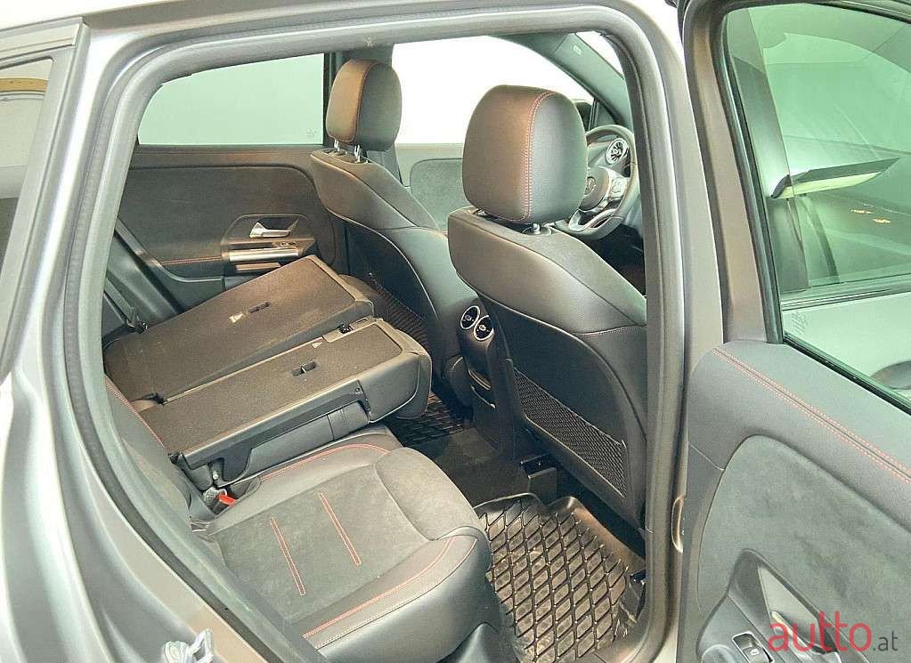 2023' Mercedes-Benz Gla-Klasse photo #6