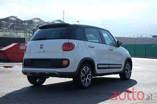 2017' Fiat 500L photo #4