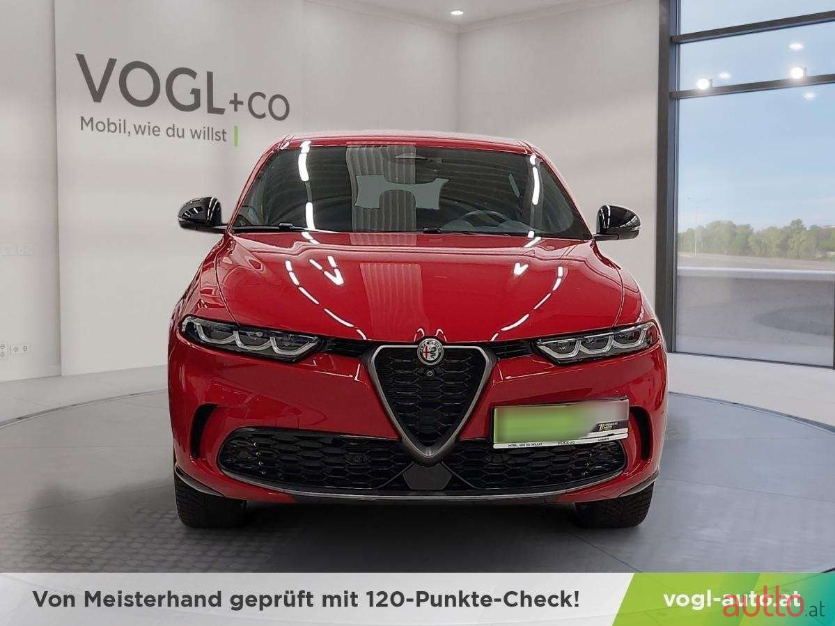 2023' Alfa Romeo Tonale photo #5