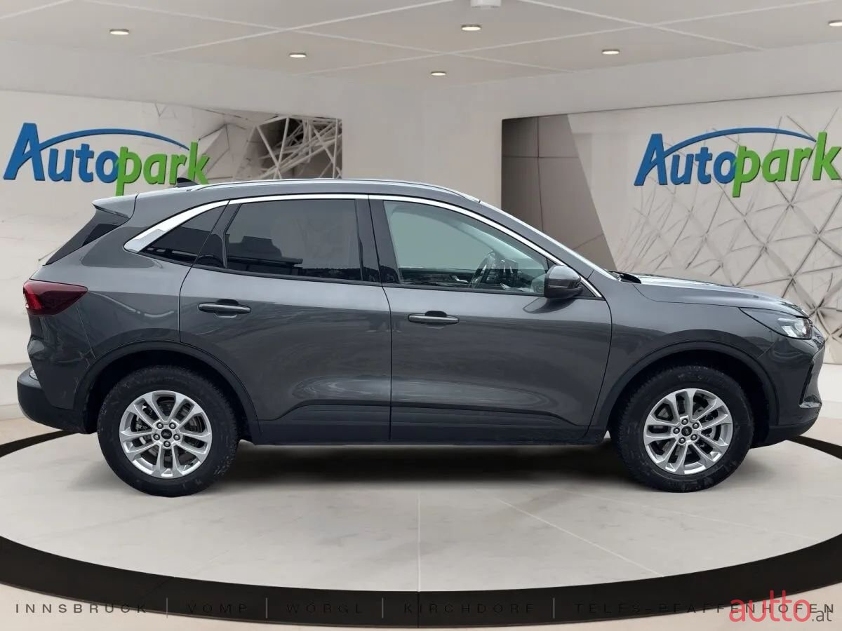 2024' Ford Kuga photo #6
