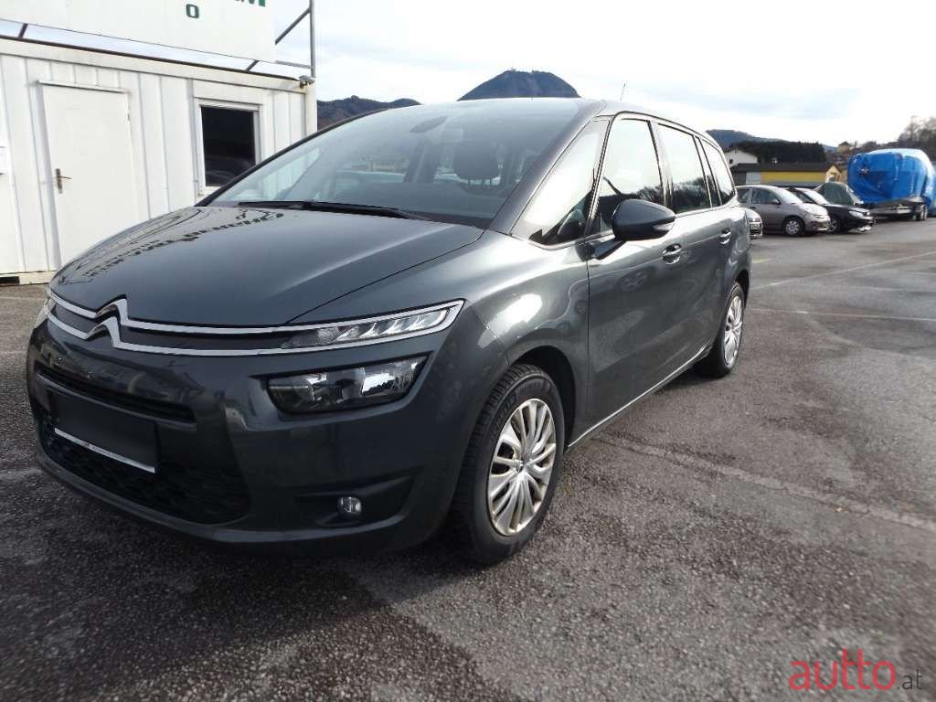 2015' Citroen C4 Picasso photo #1