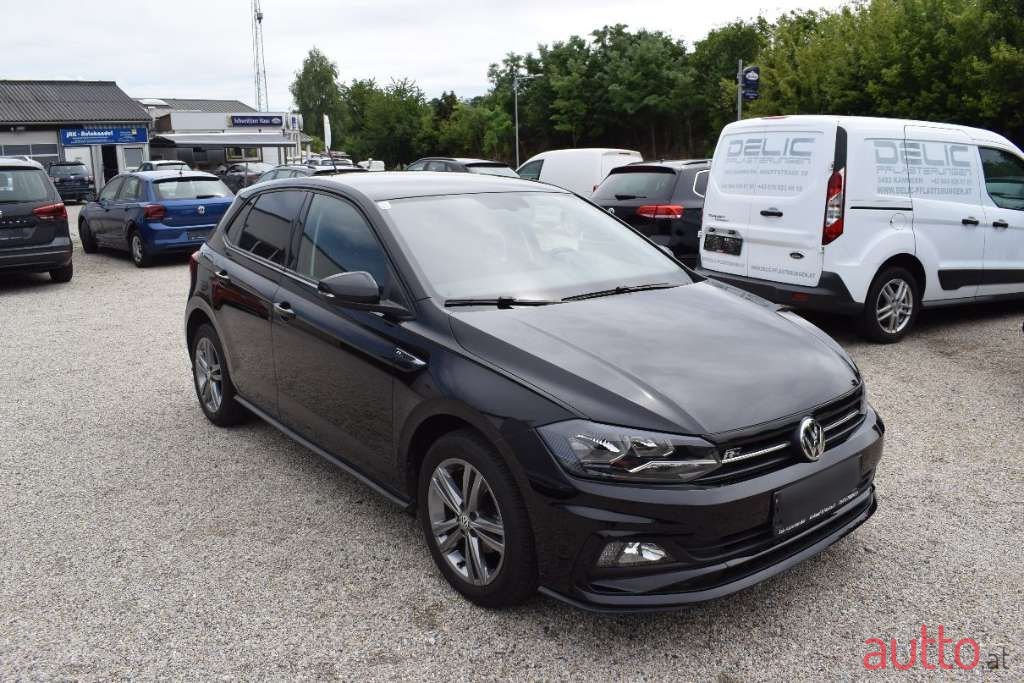 2020' Volkswagen Polo photo #3