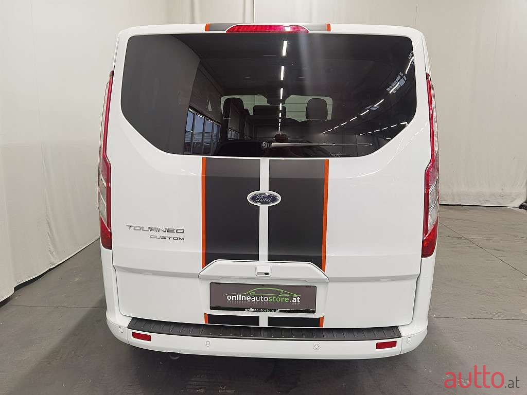 2022' Ford Transit Custom photo #4