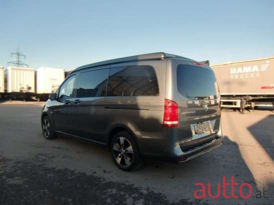 2022' Mercedes-Benz V-Klasse photo #6