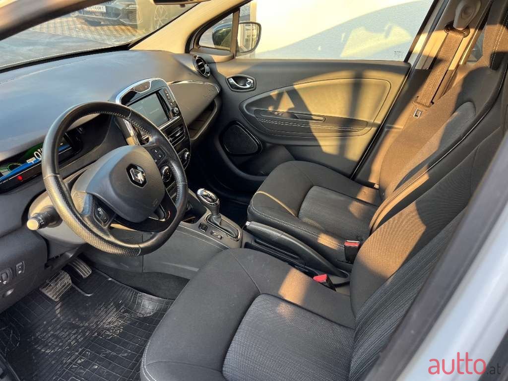2019' Renault Zoe photo #4