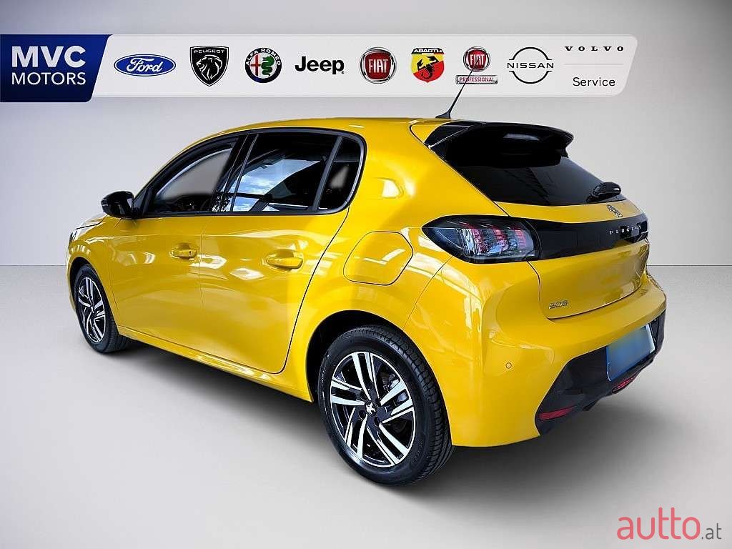 2022' Peugeot 208 photo #3