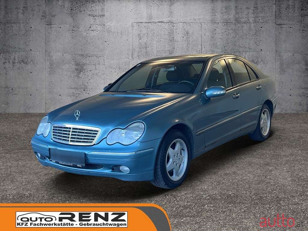 2002' Mercedes-Benz C-Klasse photo #1