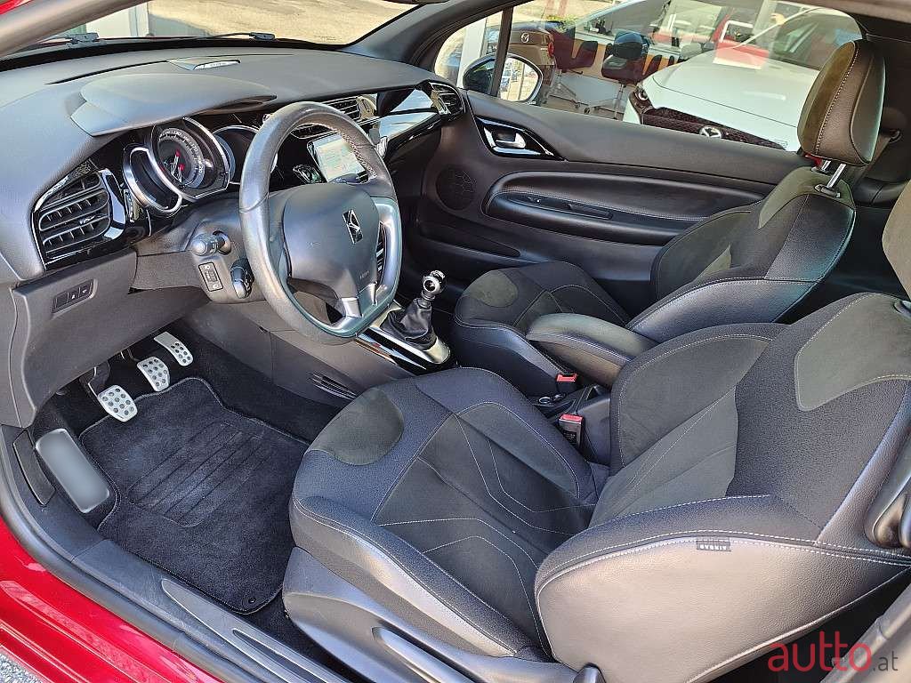 2016' Citroen DS3 photo #3