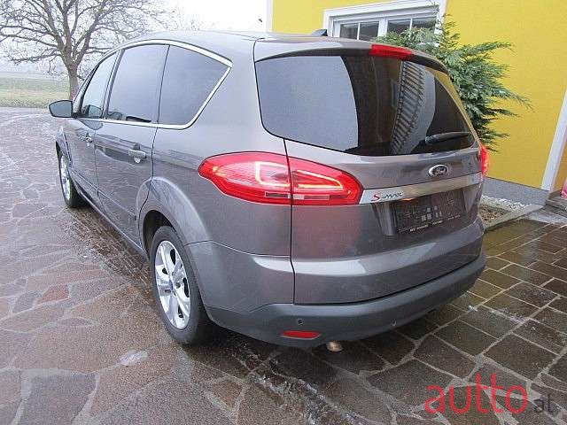 2014' Ford S-Max photo #4