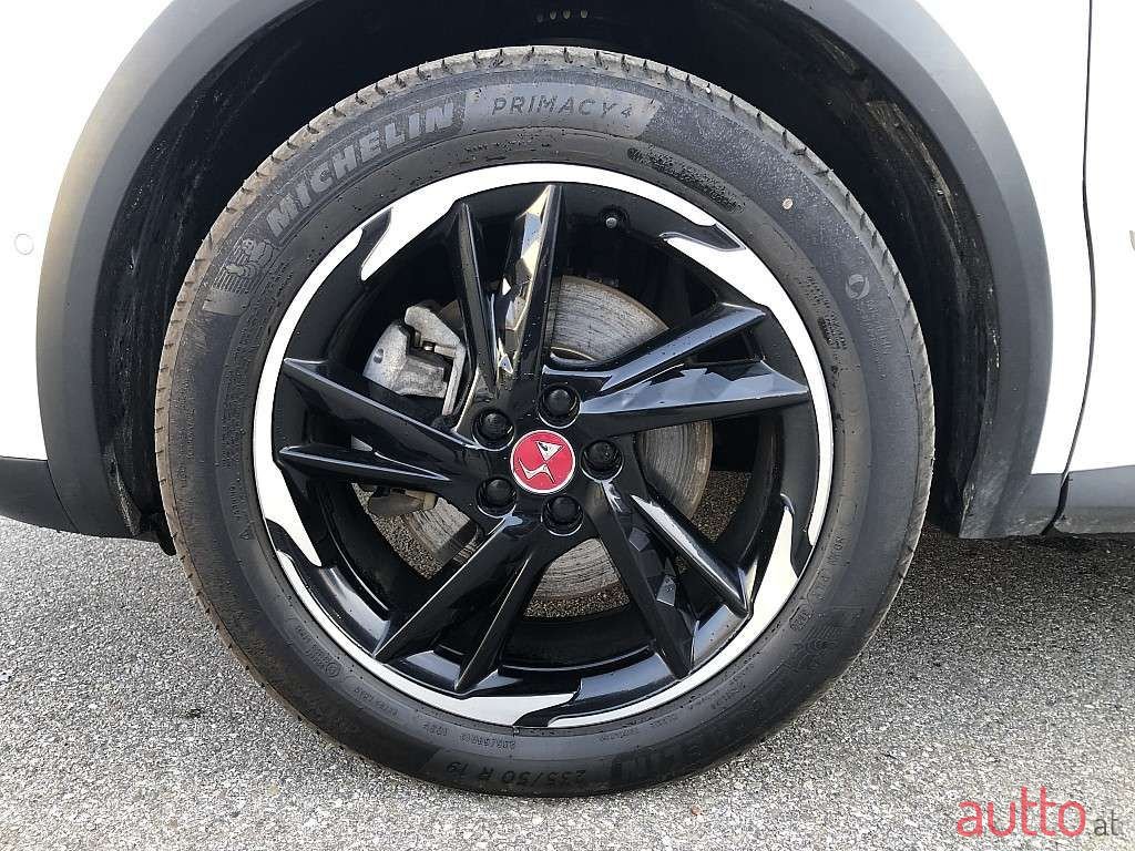 2022' DS Automobiles DS 7 Crossback photo #5