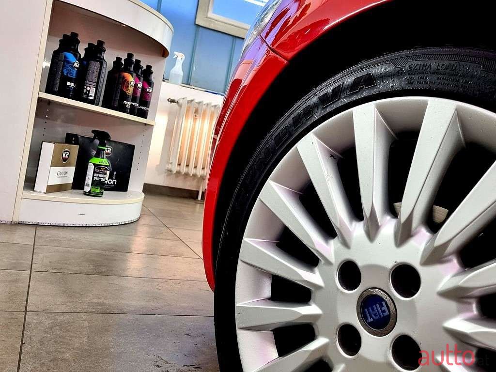 2009' Fiat Grande Punto photo #2