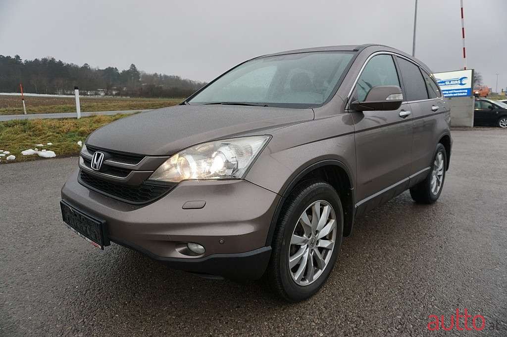 2010' Honda CR-V photo #1